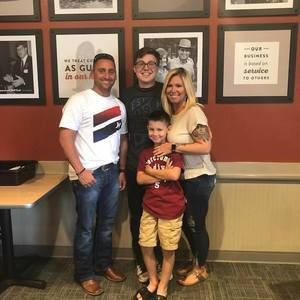 Meet your Posher, Kimberly